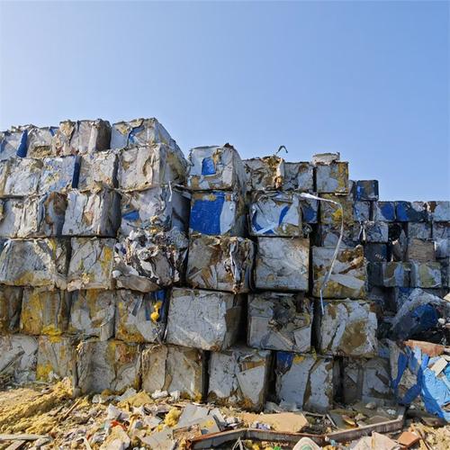 华北区附近废铁回收 高价收购废钢材 金属废料 免费上门估价 现场